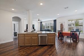 510 Shadow Glen Trail - Photo 8