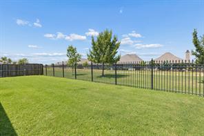 7812 Ivey - Photo 2