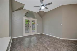 4731 Saddlebrook Drive - Photo 11