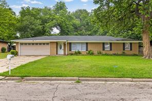 705 Plano Street - Photo 4