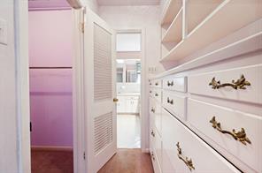 925 Knott Place - Photo 16