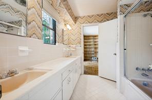 925 Knott Place - Photo 20