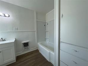 1918 Swenson Street - Photo 10