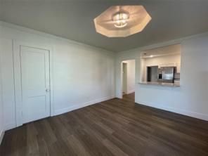 1918 Swenson Street - Photo 3