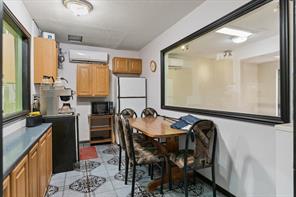 200 Cypress Street - Photo 13