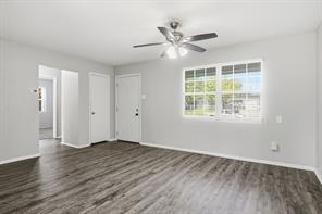 4500 Sherwood Drive - Photo 7
