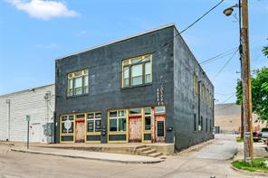 1411 Wesleyan Street - Photo 1
