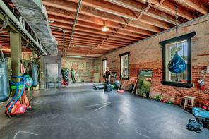 1411 Wesleyan Street - Photo 14