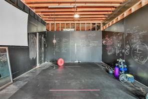 1411 Wesleyan Street - Photo 30