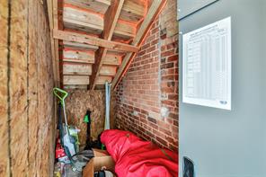 1411 Wesleyan Street - Photo 34