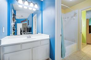 5748 Wellington Lane - Photo 34