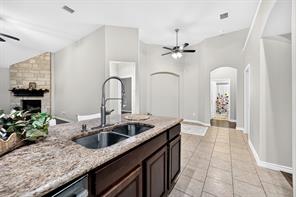 11205 Gibbons Creek Drive - Photo 14