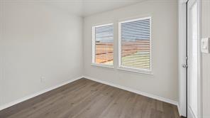 2332 32nd Street - Photo 13