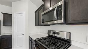 2332 32nd Street - Photo 23