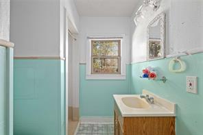 2609 Coggin Avenue - Photo 11