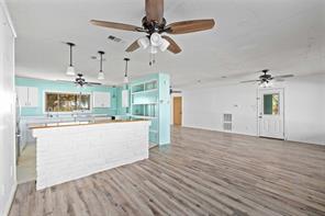 2609 Coggin Avenue - Photo 9