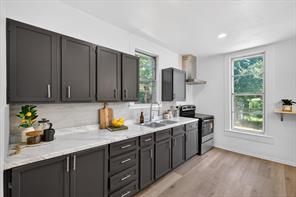 202 S Main Street - Photo 5