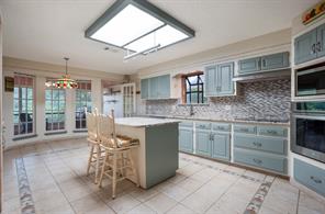 9302 Ravenswood Road - Photo 14