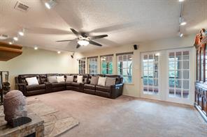 9302 Ravenswood Road - Photo 8