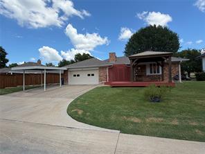 910 Village Green Drive - Photo 21