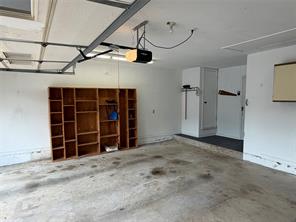910 Village Green Drive - Photo 22
