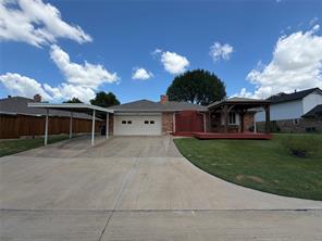 910 Village Green Drive - Photo 29