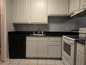 18333 Roehampton Drive - Photo 7