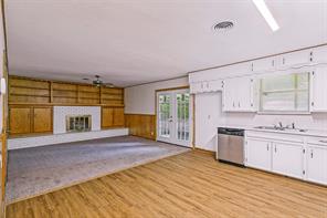 5729 Wharton Drive - Photo 11