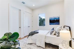 1902 N Carroll Avenue - Photo 18