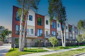 1902 N Carroll Avenue - Photo 9