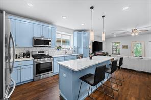 7518 Morton Street - Photo 5