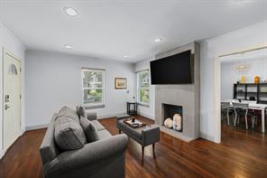 7518 Morton Street - Photo 6