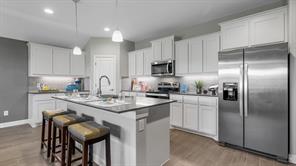 1458 CANTERBURY Trail - Photo 2