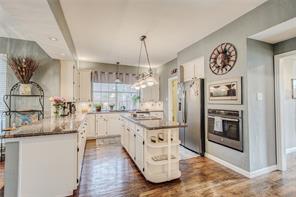 194 Chinaberry Way - Photo 9
