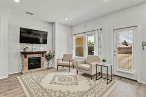 409 Wilson Way - Photo 3