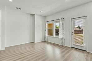 409 Wilson Way - Photo 8