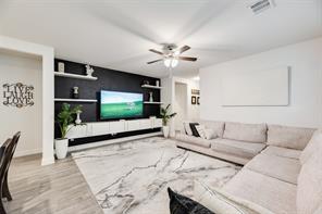 7009 Windmill Street - Photo 11