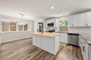 2216 Reverchon Drive - Photo 4