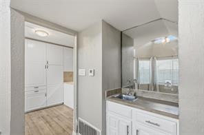 821 Dublin Drive - Photo 8