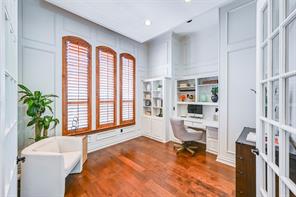 2300 Woodmoor Lane - Photo 7