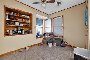 2211 Fisher Street - Photo 13
