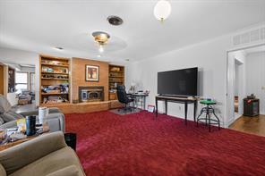 2211 Fisher Street - Photo 8