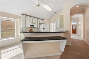 469 Crestview Point Drive - Photo 14