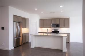 404 Barnstorm Drive - Photo 3