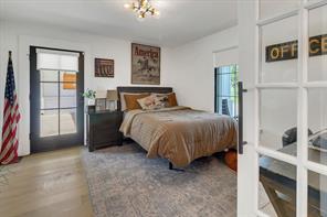 1901 Spring Mountain Road - Photo 10