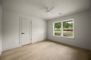 4039 Goodfellow Drive - Photo 30