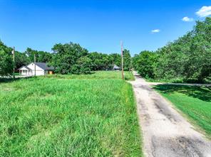 850 4th Street - Photo 1