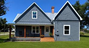 700 Avenue H - Photo 1