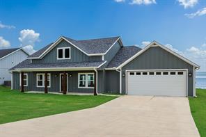 253 Caro Drive - Photo 1