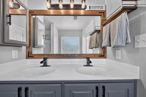 127 N Point Drive - Photo 17